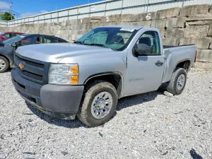 Chevrolet Silverado 1500 4.3L 6 2013