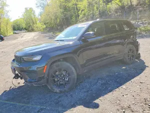 Jeep Grand Cherokee 3.6L 6 2025