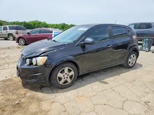 Chevrolet Aveo (Sonic) 1.8L 4 2015