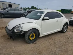 Volkswagen Beetle 2.5L 5 2012