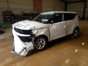 Kia Soul 2.0L 4 2025