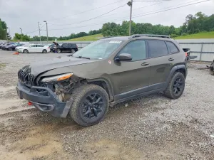 Jeep Cherokee 2.4L 4 2015