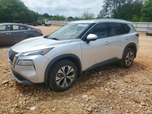 Nissan Rogue 2.5L 4 2021