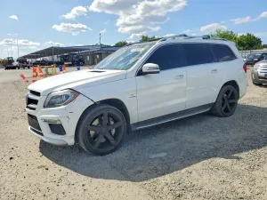 Mercedes-Benz GL 5.5L 8 2016