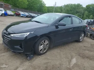 Hyundai Elantra 2.0L 4 2020