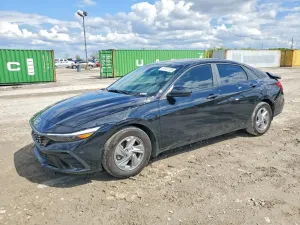 Hyundai Elantra 2.0L 4 2025