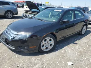 Ford Fusion SE 2.5L 4 2010