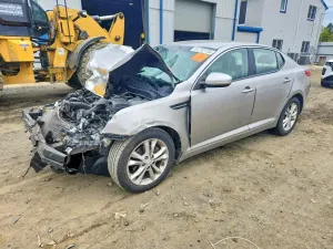 Kia Optima 2.4L 4 2012