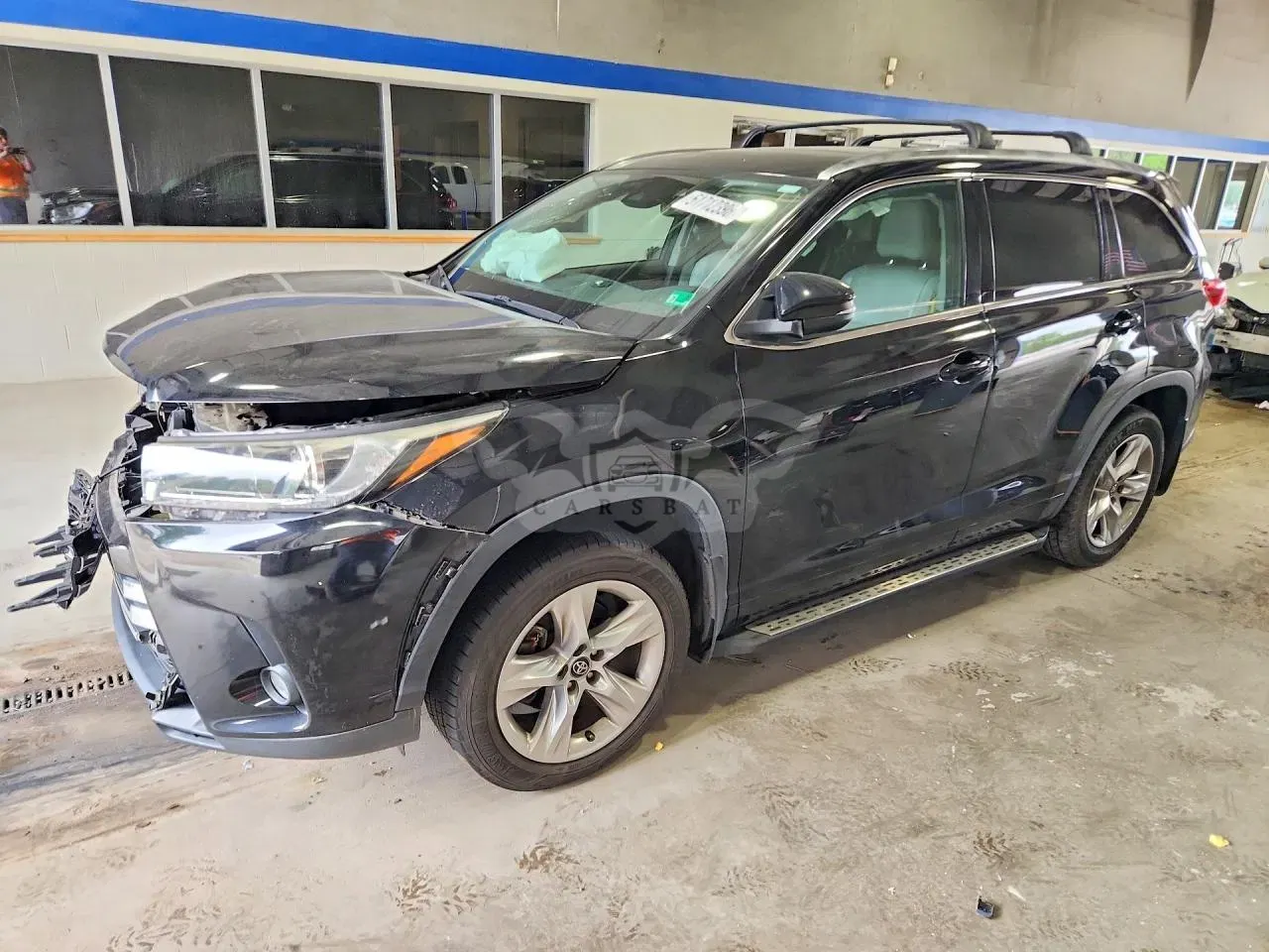Toyota Highlander 3.5L 6 2017