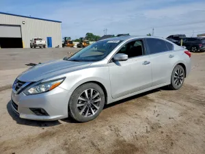 Nissan Altima 2.5L 4 2017