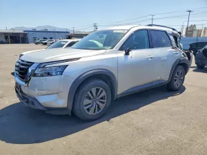 Nissan Pathfinder 3.5L 6 2022