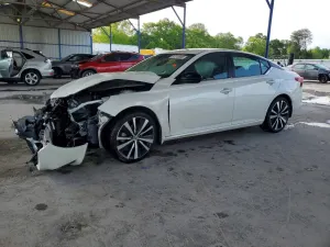 Nissan Altima 2.5L 4 2021