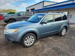 Subaru Forester 2.5L 4 2011