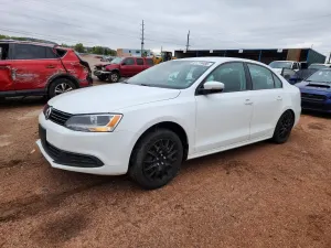 Volkswagen Jetta 1.8L 4 2014