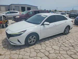 Hyundai Elantra 2.0L 4 2021