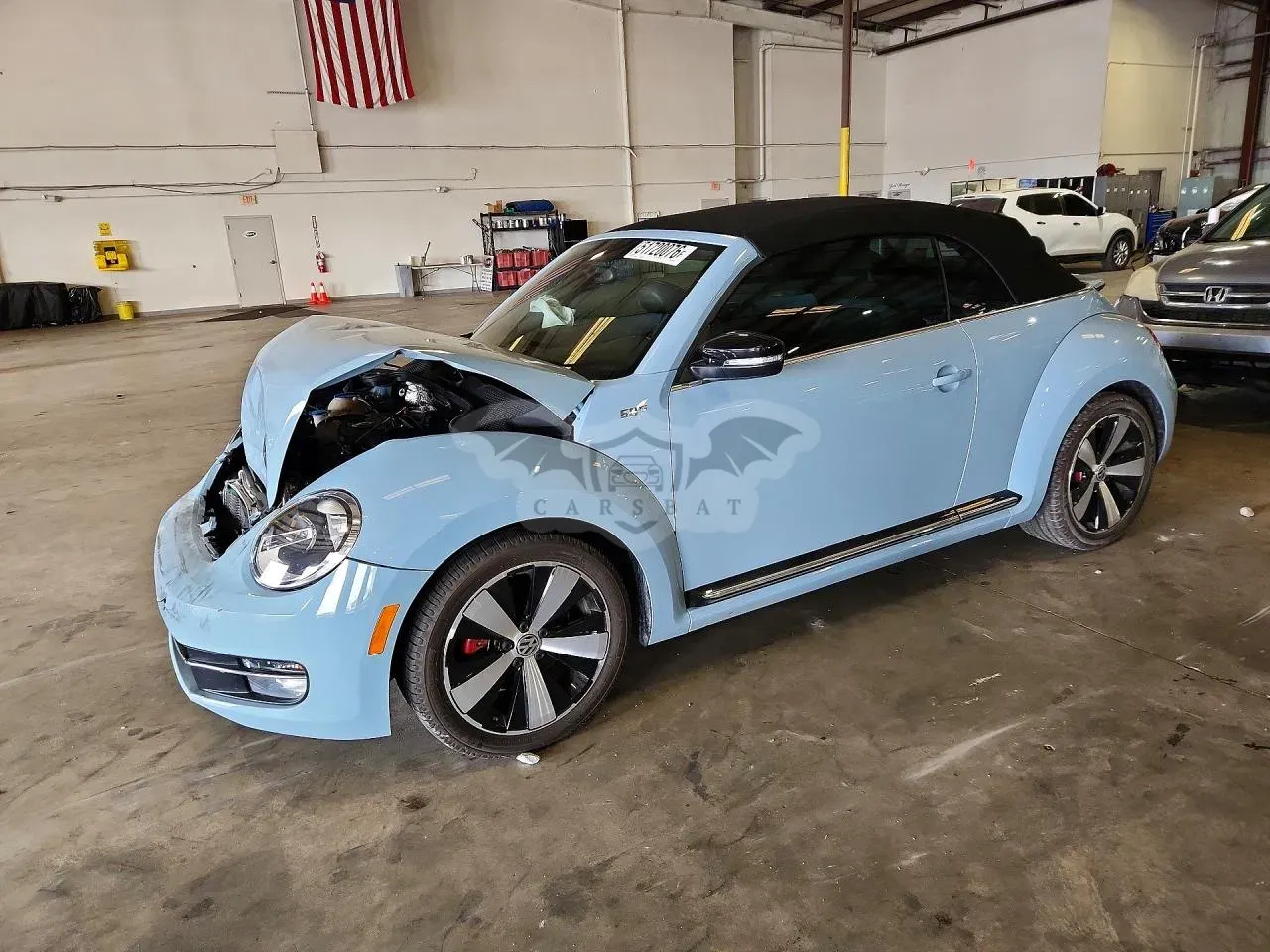 Volkswagen Beetle 2.0L 4 2013