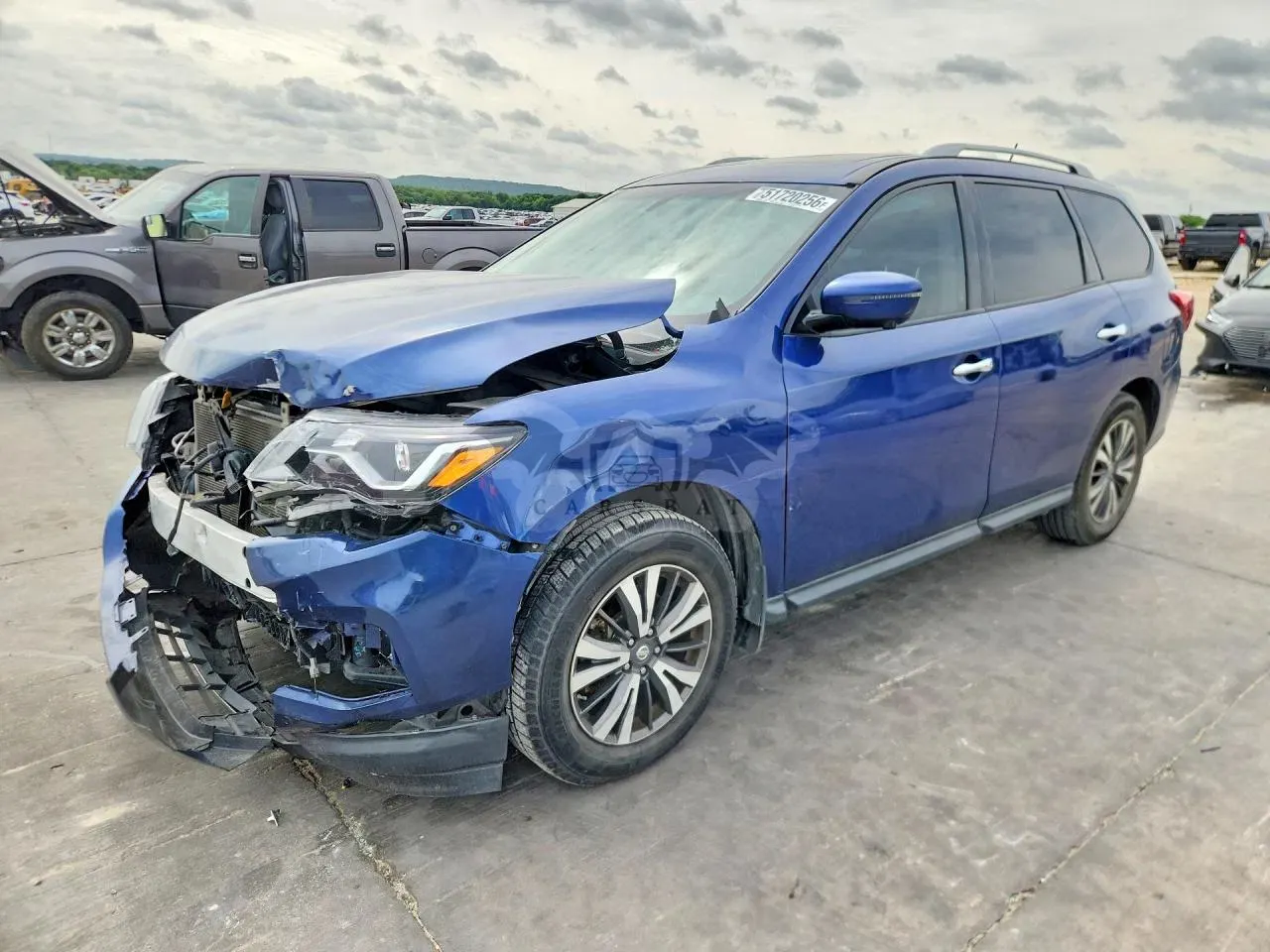Nissan Pathfinder 3.5L 6 2017