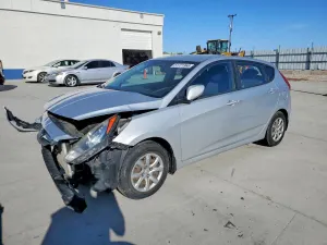 Hyundai Accent 1.6L 4 2013