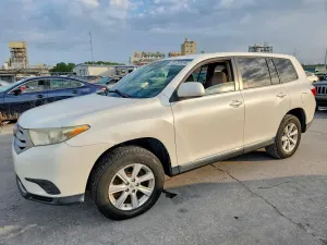 Toyota Highlander 3.5L 6 2011