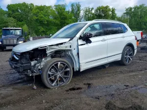 Volkswagen Tiguan 2.0L 4 2023