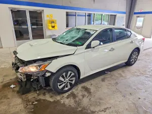Nissan Altima 2.5L 4 2020