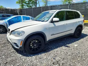 BMW X5 3.0L 6 2013