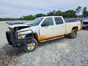 Chevrolet Silverado 1500 6.6L 8 2011