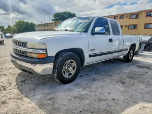 Chevrolet Silverado 1500 4.3L 6 2001