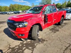 RAM 1500 5.7L 8 2021