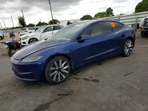 Tesla Model 3 2025