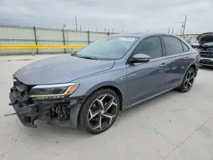 Volkswagen Passat 2.0L 4 2020