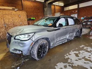 Lincoln Aviator 3.0L 6 2023