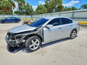 Nissan Altima 2.5L 4 2015