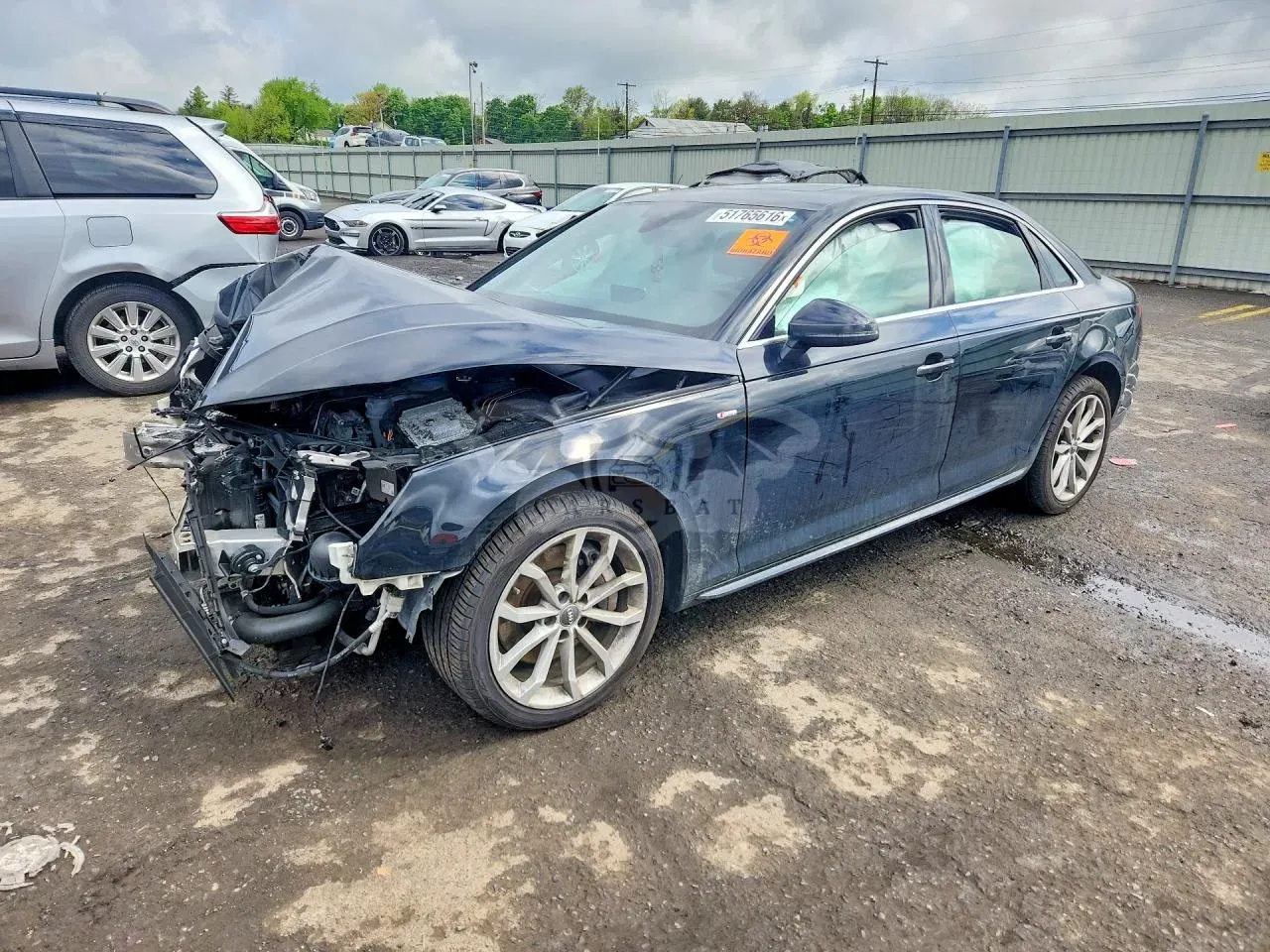 Audi A4 2.0L 4 2019
