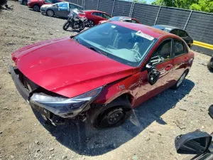 Hyundai Elantra 2.0L 4 2023
