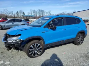 Volkswagen Taos 1.5L 4 2023