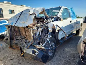 Ford F-350 6.7L 8 2022