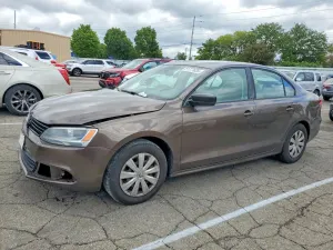 Volkswagen Jetta 2.0L 4 2014