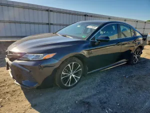 Toyota Camry 2.5L 4 2018