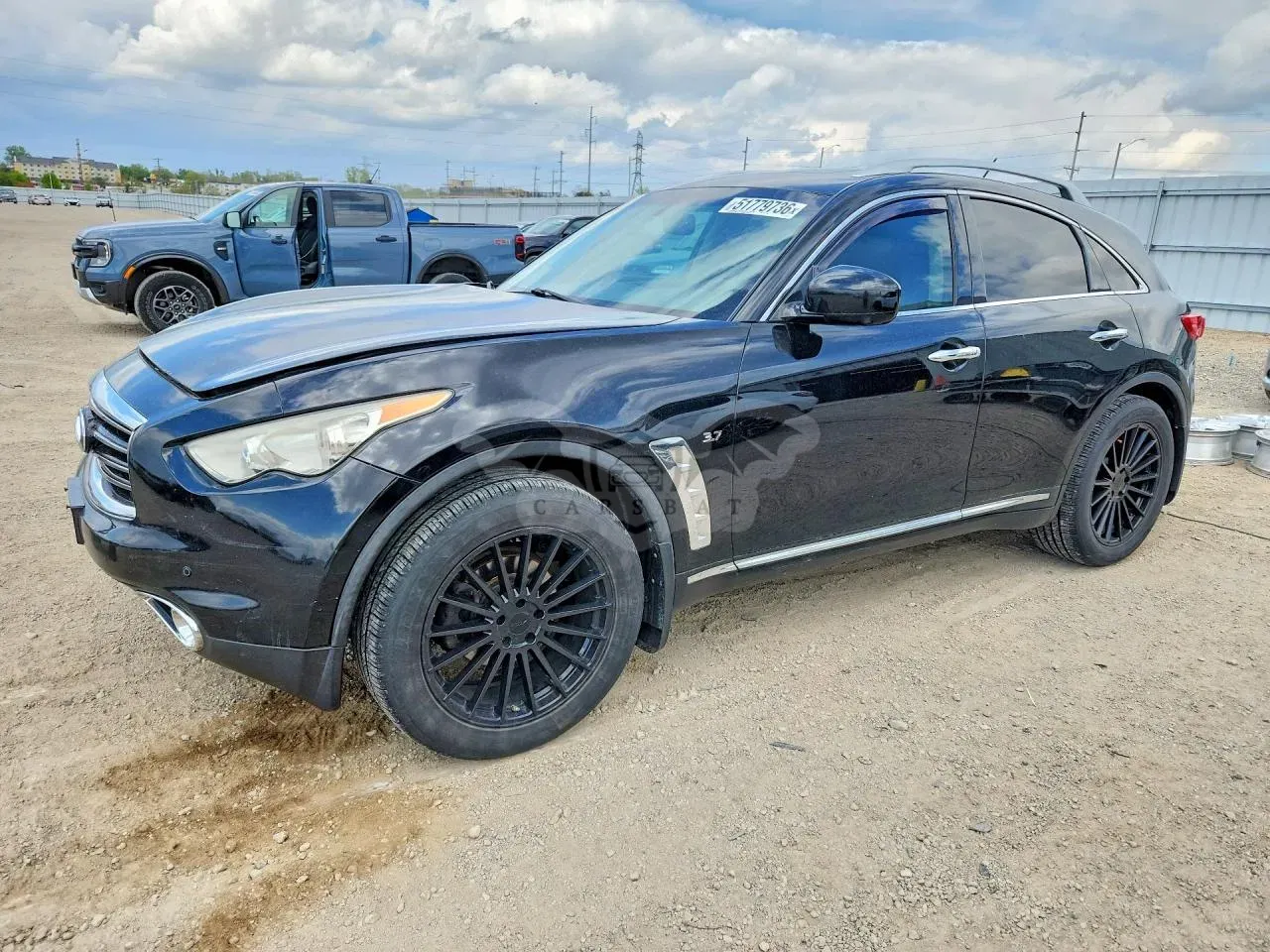 Infiniti QX70 3.7L 6 2014