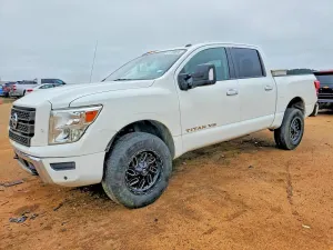 Nissan Titan 5.6L 8 2020