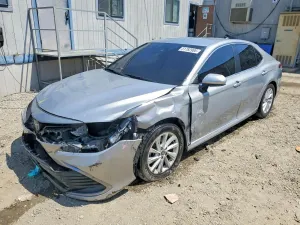 Toyota Camry 2.5L 4 2022