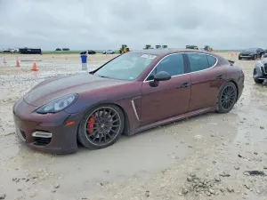 Porsche Panamera 4.8L 8 2012