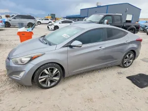 Hyundai Elantra 1.8L 4 2015