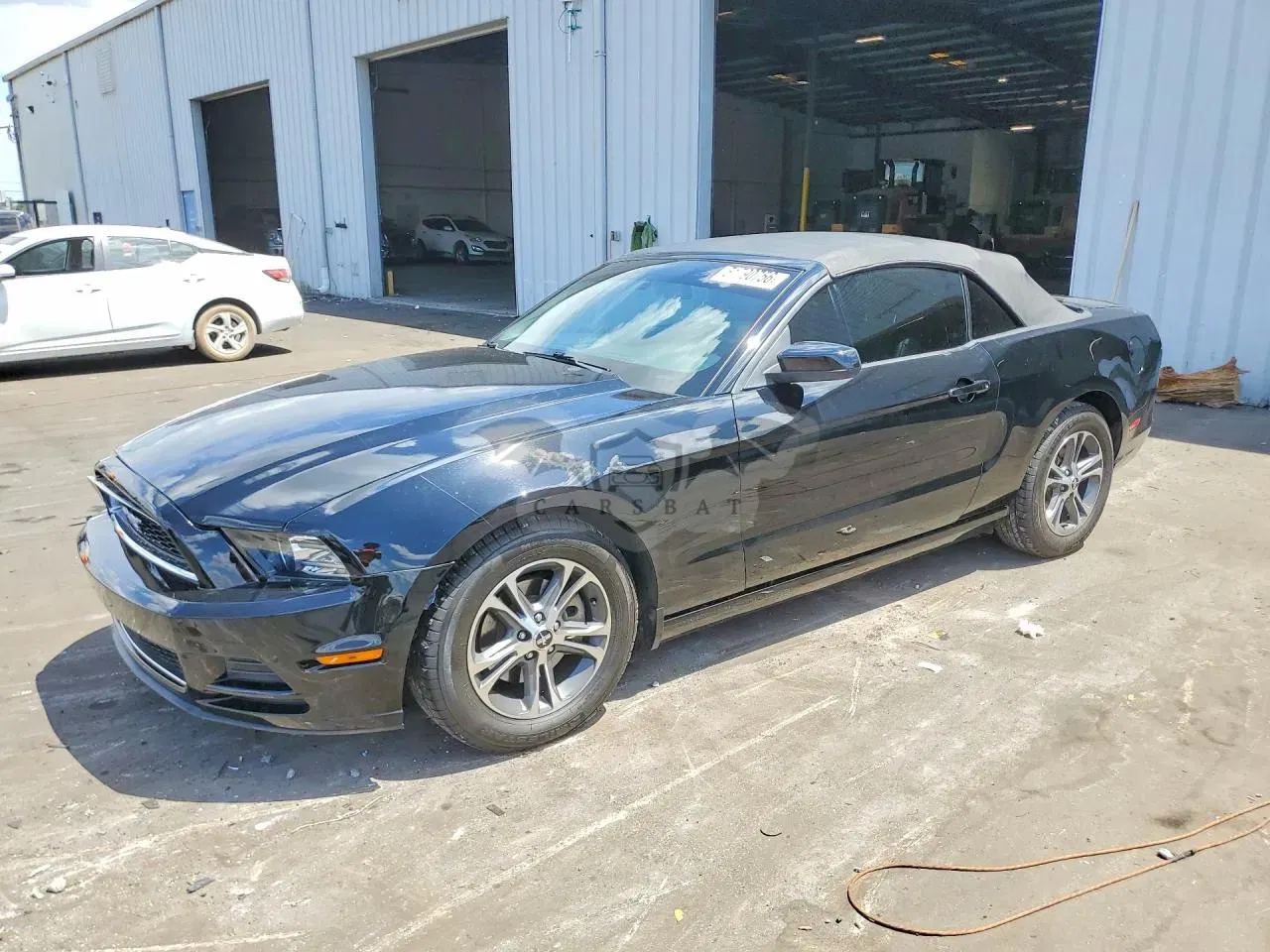 Ford Mustang 3.7L 6 2014