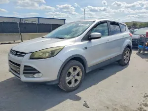 Ford Escape 2.5L 4 2016