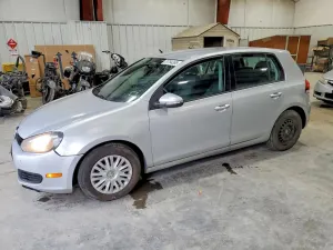 Volkswagen Golf 2.5L 5 2012