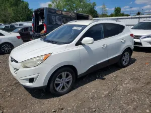 Hyundai Tucson 2.4L 4 2010