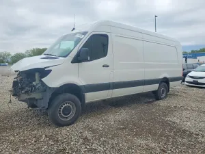 Mercedes-Benz Sprinter 2.0L 4 2023