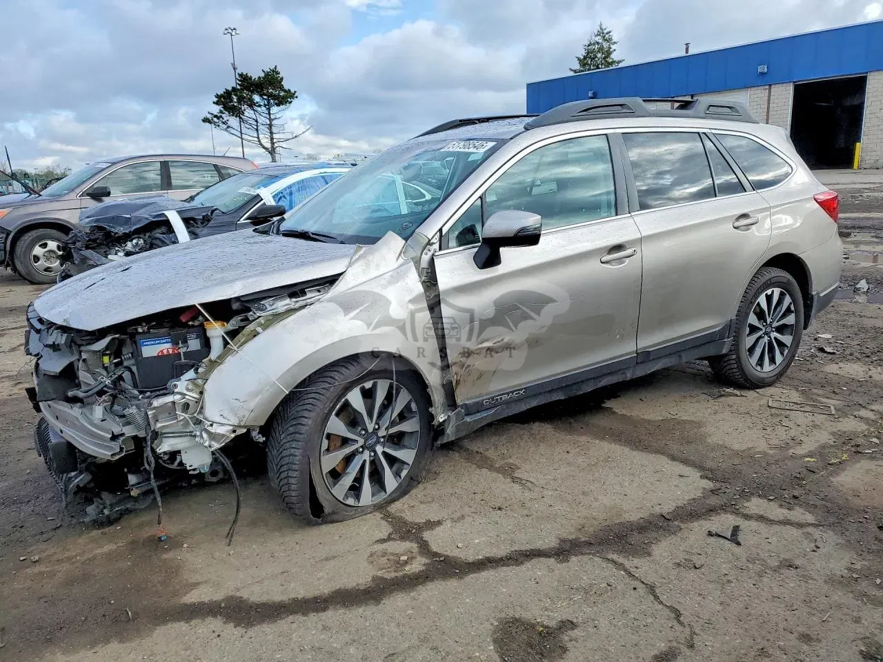 Subaru Outback 3.6L 6 2015